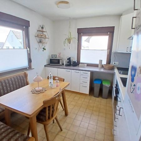 Happybnb Apartment Mit Sonniger Terrasse Lochgau エクステリア 写真