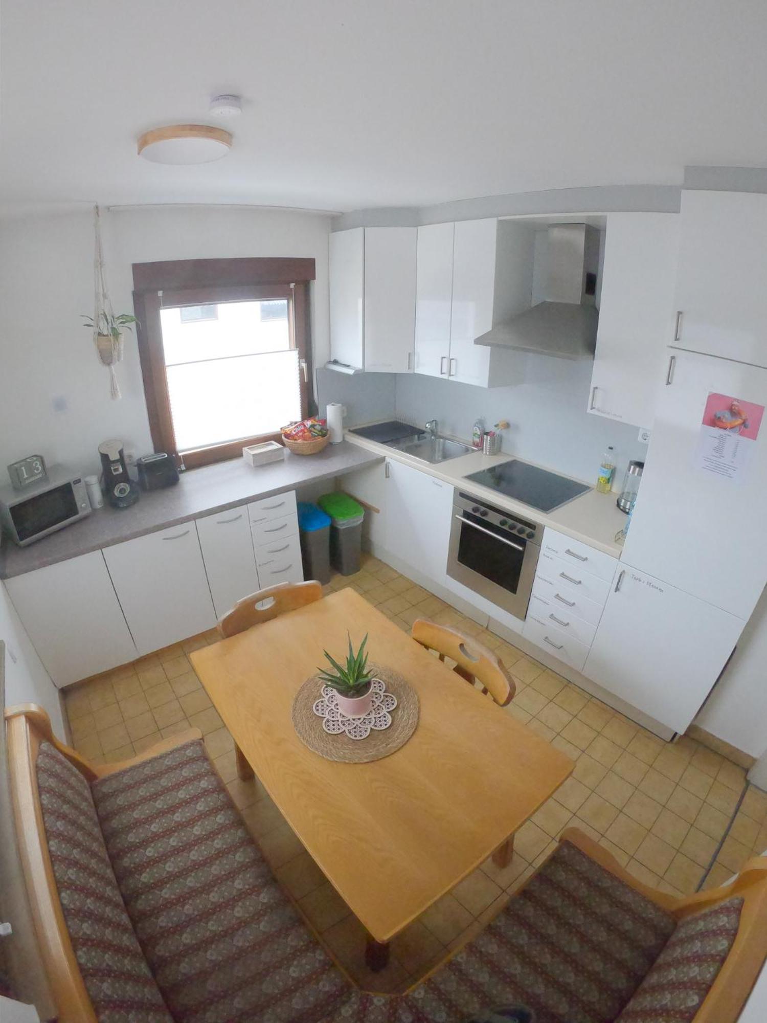 Happybnb Apartment Mit Sonniger Terrasse Lochgau エクステリア 写真
